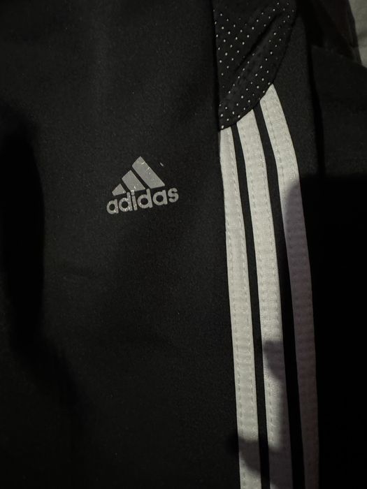 Продаю спортивный костюм женский