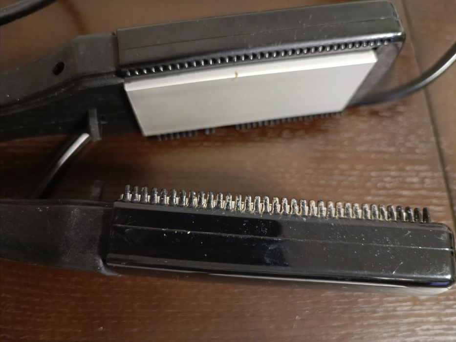 Випрямляч для волосся Scarlett