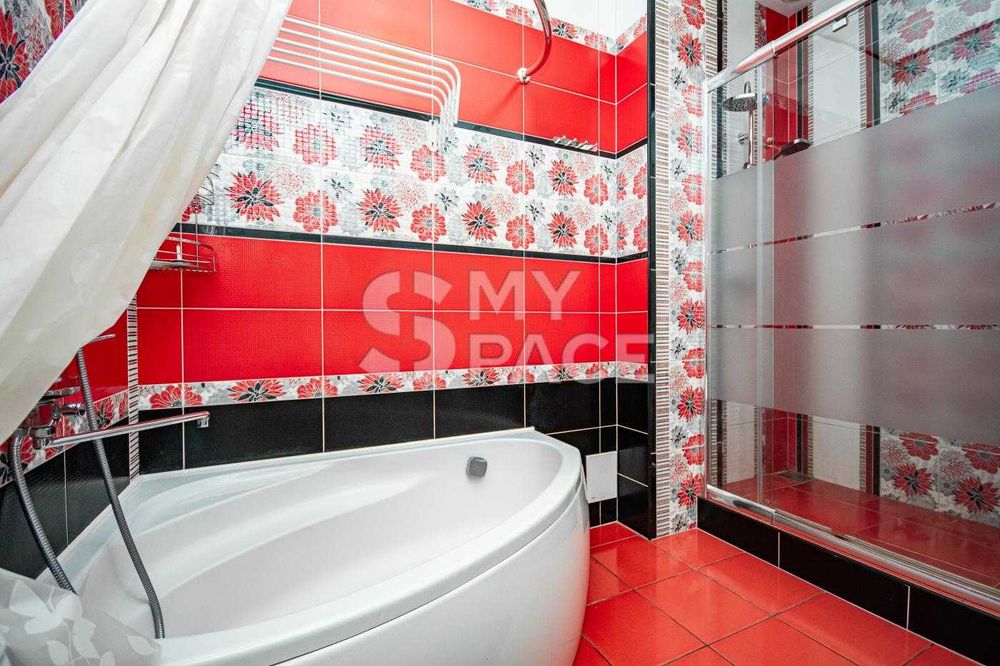 Коновальця Алмазова ЖК Митець 2к Якісна  74.3 м² Печерськ Центр