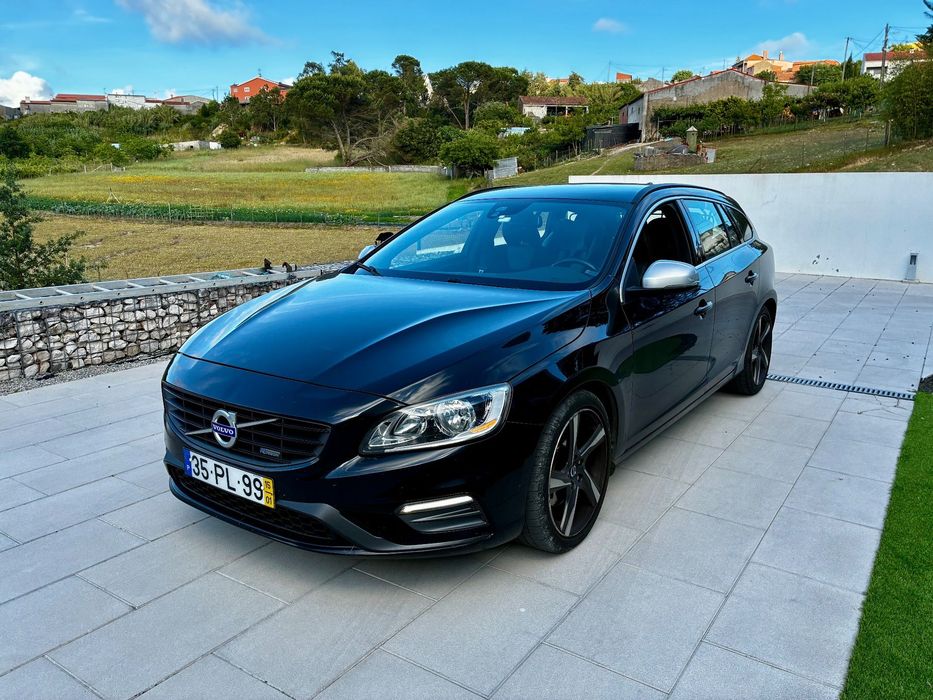 Volvo V60 2.0 D4 R-Design