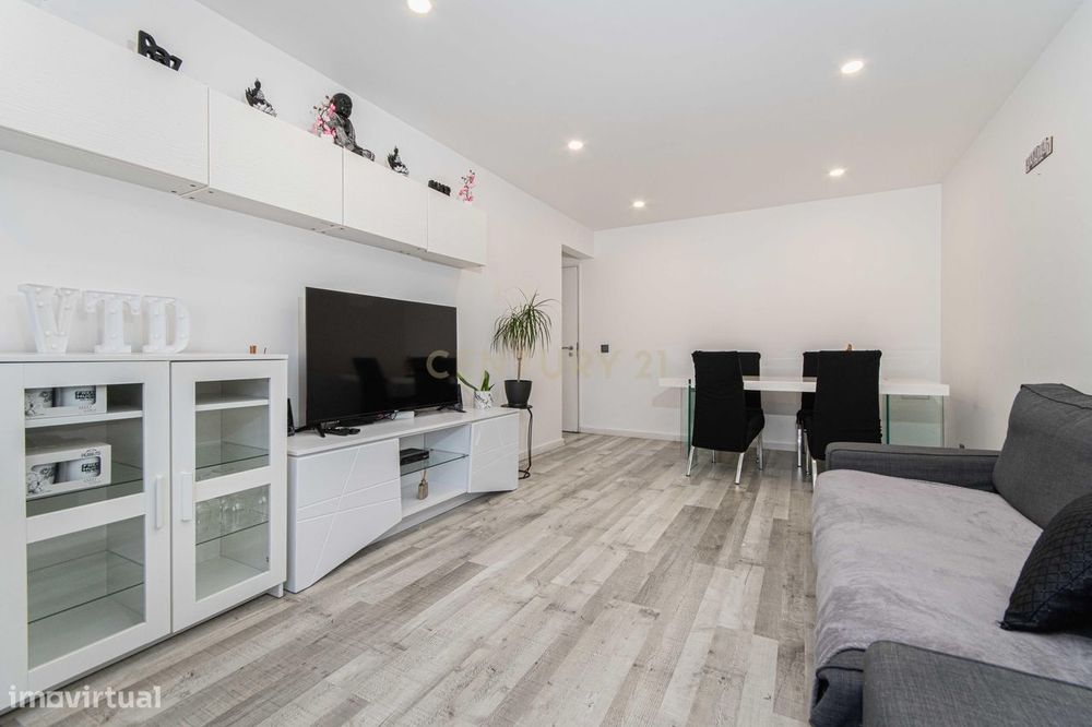 Apartamento T3 Renovado em Samora Correia - Benavente