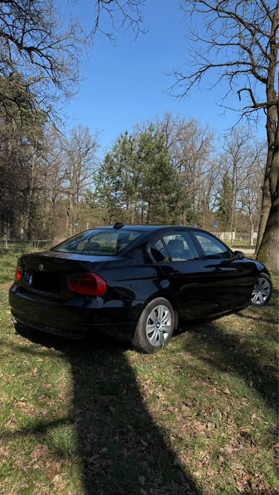 BMW E90 320d 2006року
