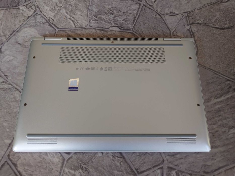 Laptop tablet HP x360 G3 i5 8/256
