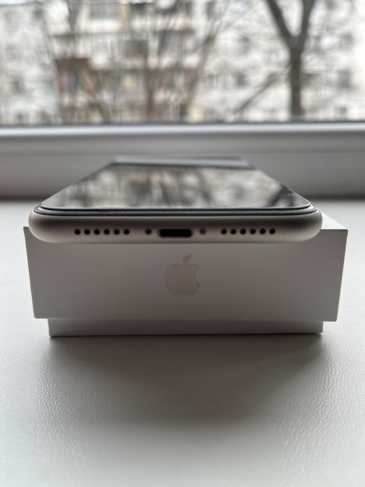 Iphone 11 вживаний