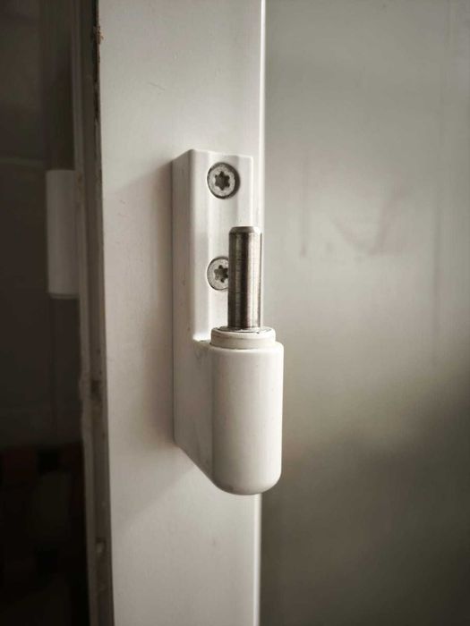 Drzwi wejściowe PVC z ramą – VEKA – stan bradzo dobry