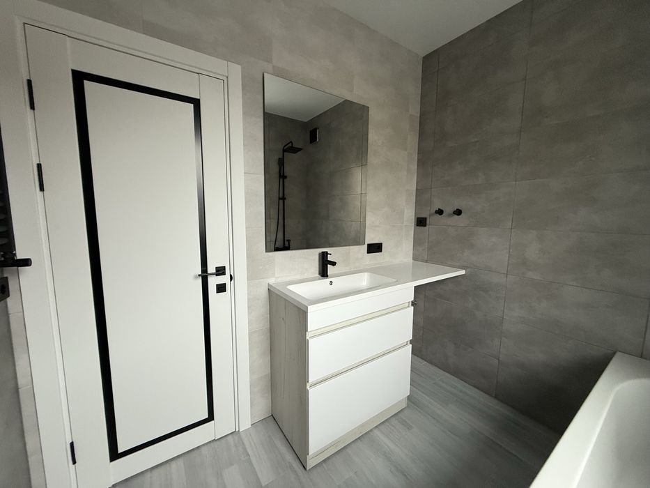 Продам будинок з ремотом