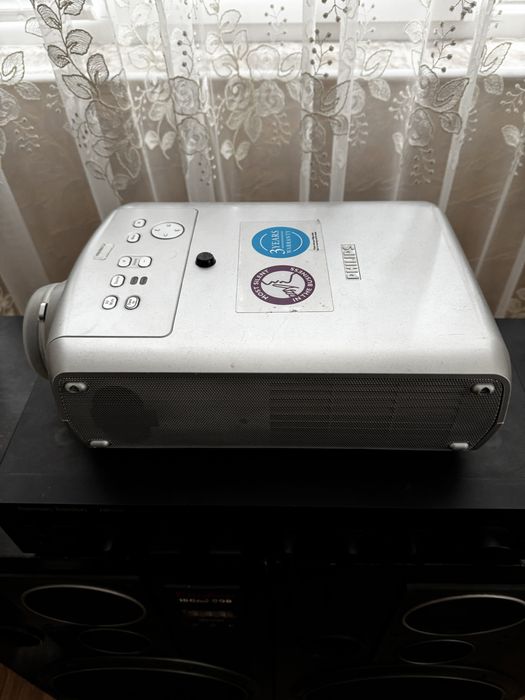 Проектор Pilips В хорошому стані