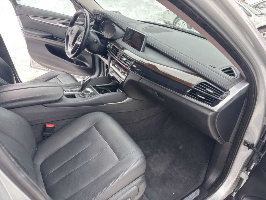 BMW X6 xDrive35i      2016