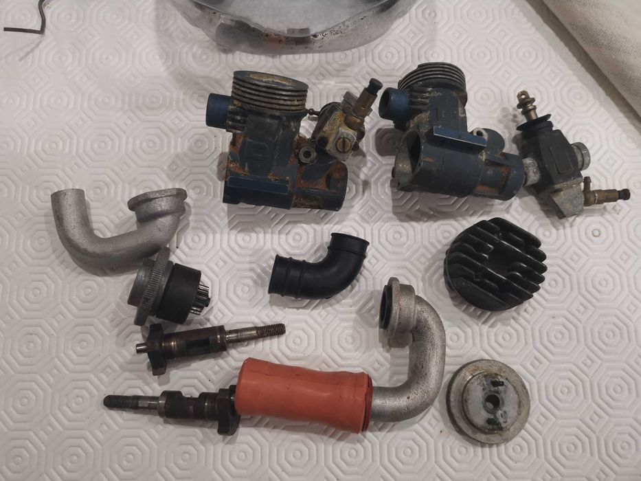 2 Kyosho inferno 7.5 sports