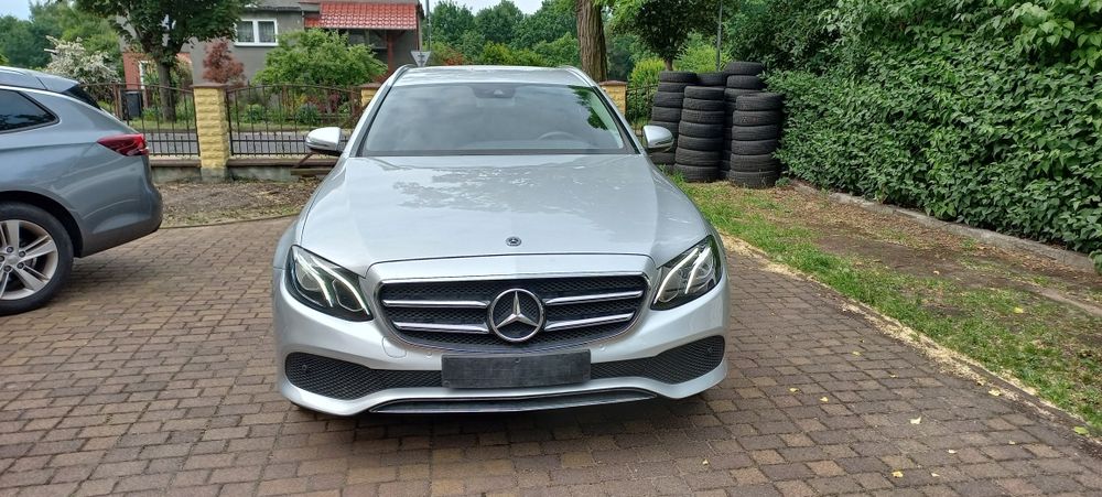 Mercedes W 213 Kombi