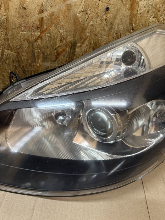 Передні чорні лінзовані фари Renault Clio III Рено Кліо 3 2005—2009 дорестайл