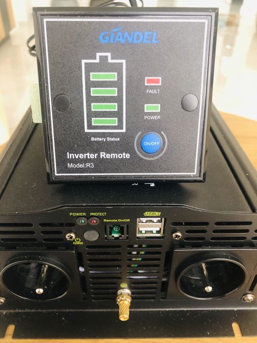 GIANDEL 2000W конвертер 12V 220V модифікований