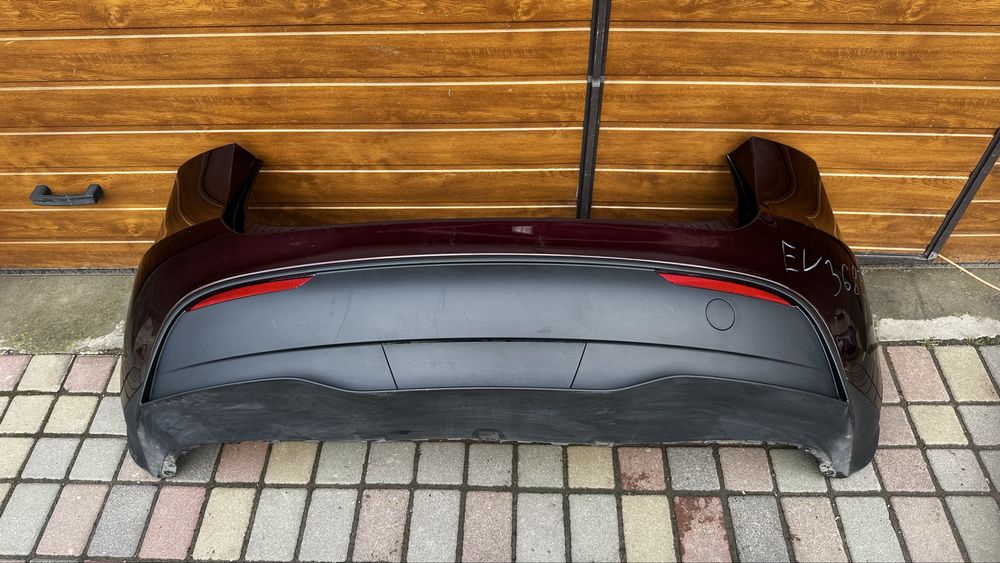 Бампер задній tesla model y 2023-2026