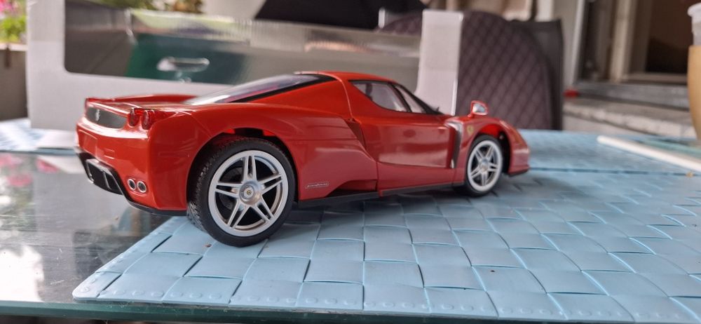 Ferrari Enzo Silverlit