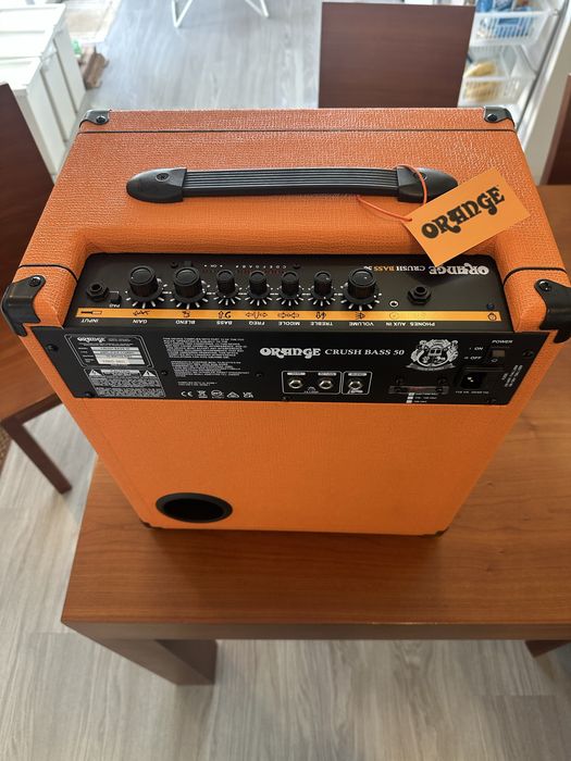 NOVO - Orange Crush Bass 50 Combo