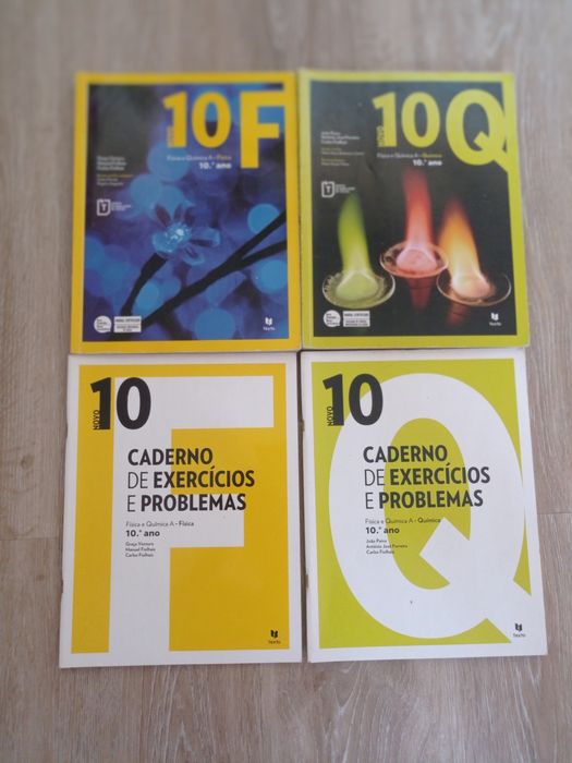 Manuais e Cadernos de atividades Fisica e Química 10 °ano