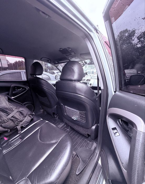 Продам Тoyota RAV4 2006