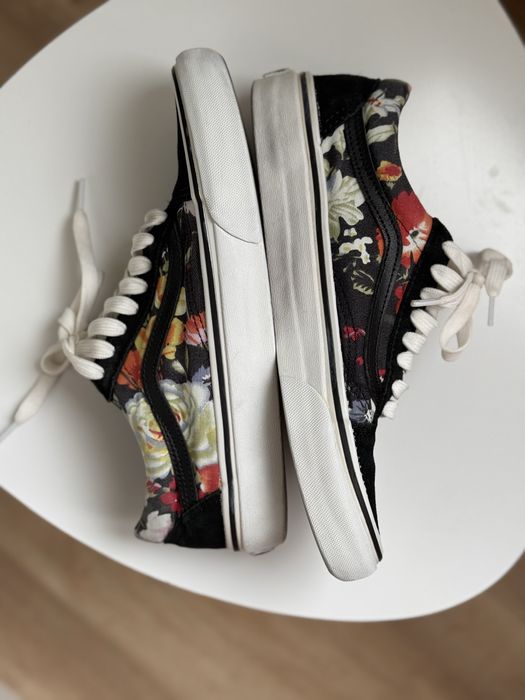 Кеди жіночі vans old skool garden floral 39, 25см