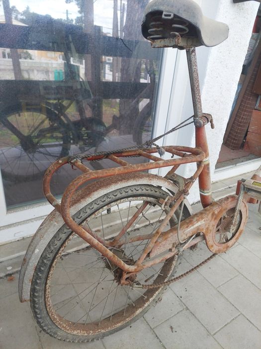 Bicicletas antigas para restauro