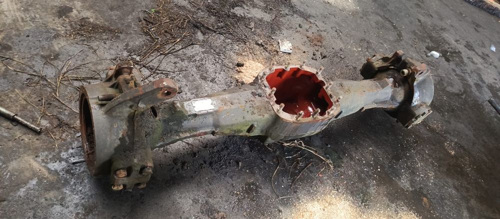 Atak Przedni Renault 9x35z / Części napędu