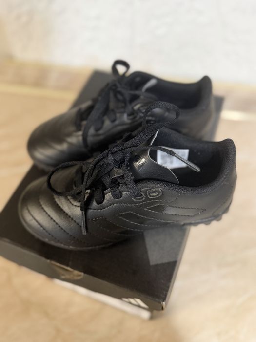 Кросівки дитячі  adidas