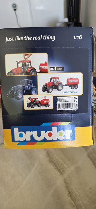 Bruder 01184 Case z cysterną Vacu Super 5000