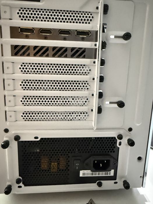 Komputer stacjonarny 2TB 32GB RAM