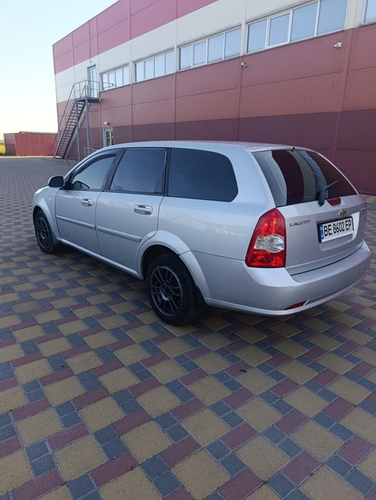 Chevrolet Lacheti 1.8 газ/бензин.