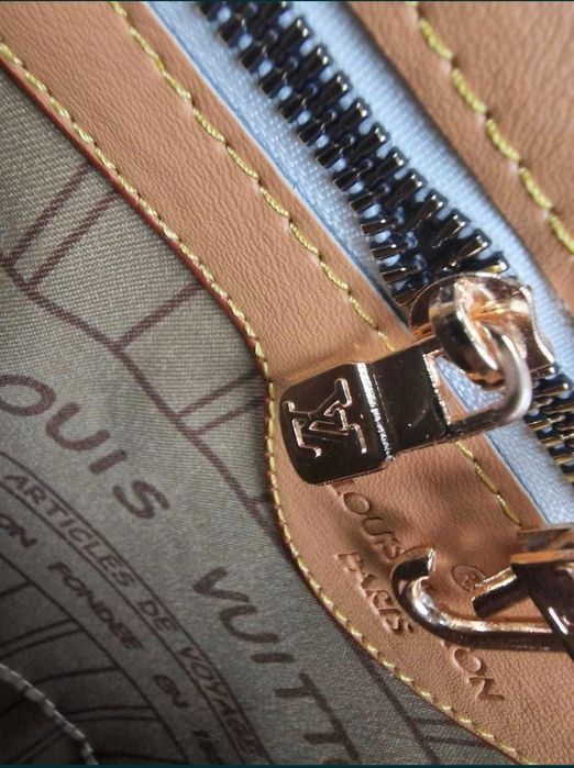 Torebka duża Louis Vuitton Neverfull monogram premium