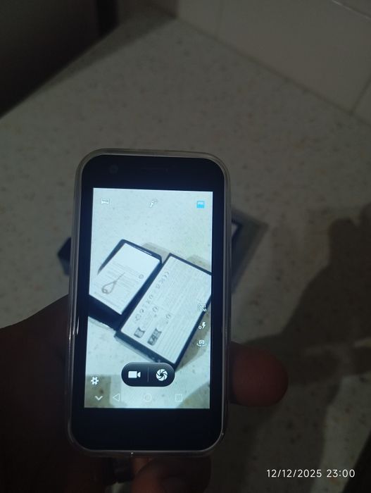 Telemóvel soyer p70