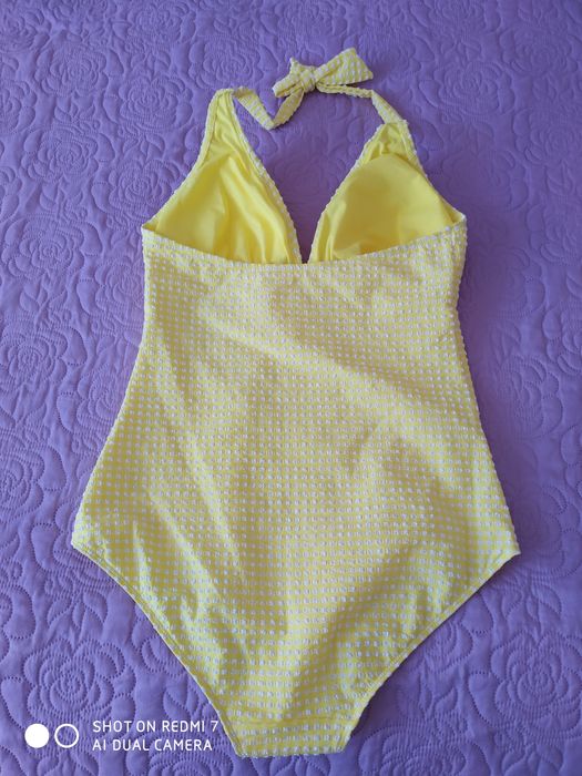 Купальник суцільний