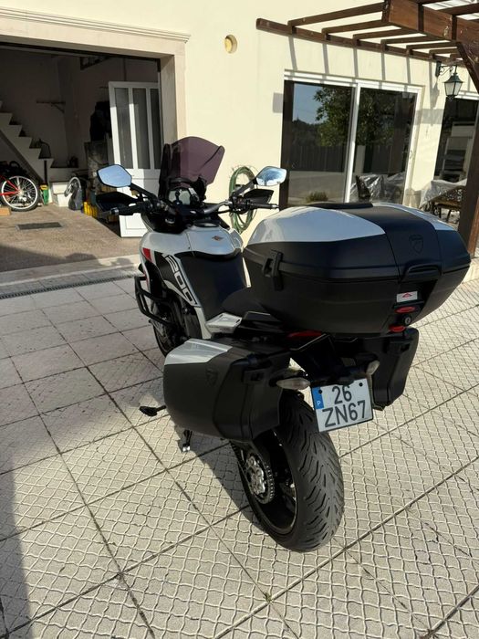 Moto Ducatti Multistrada 1200 S