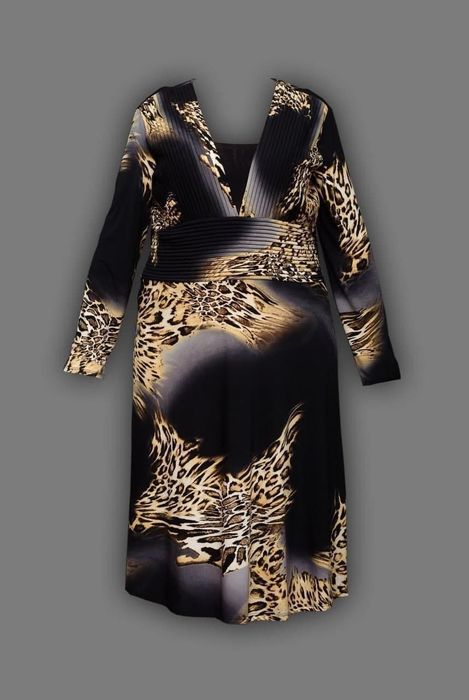 Женское платье .