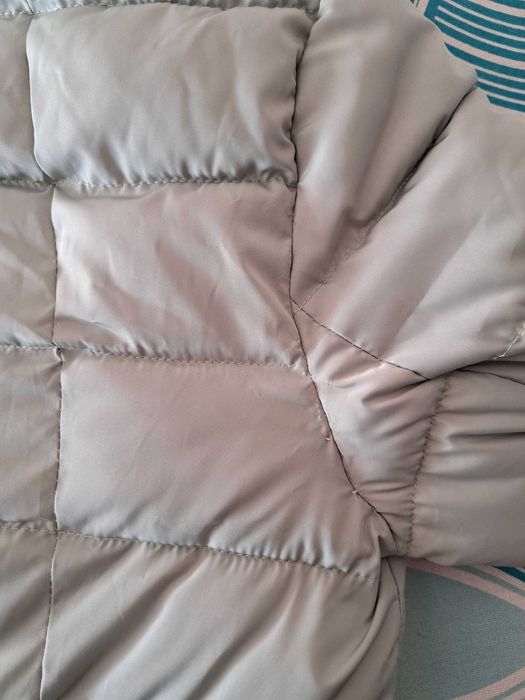 Długa kurtka z kapturem, pastelowy groszek/pistacja, r. S/M
