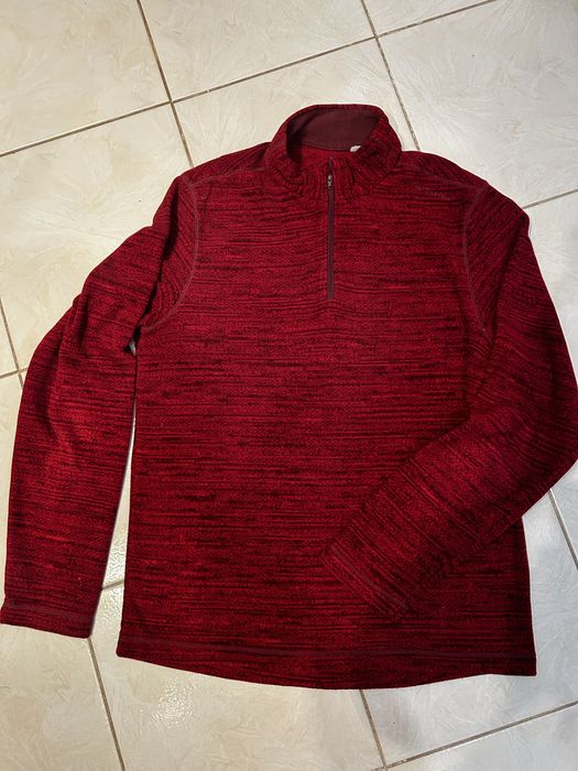 Стильна утеплена кофта у відмінному стані