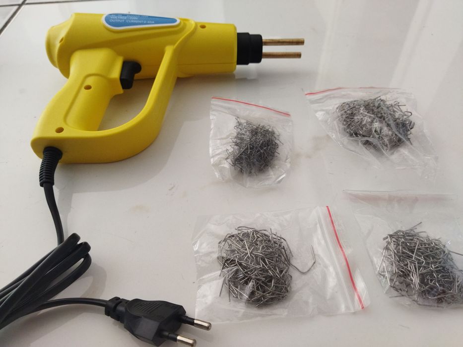 Máquina de soldar plástico + 400 grampos NOVA