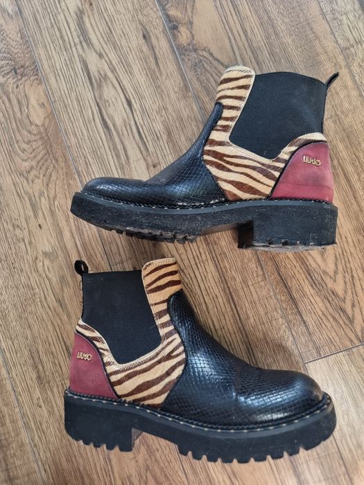 Liu Jo skórzane botki 37