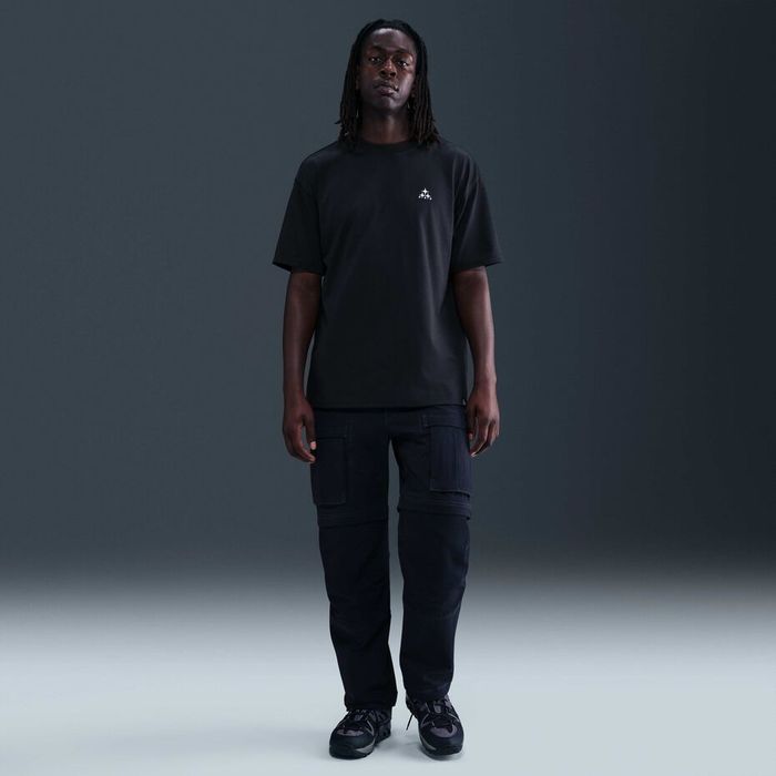 Футболка Nike ACG “Mystery Lights” T-Shirts HV2172-010 (L) Оригінал!