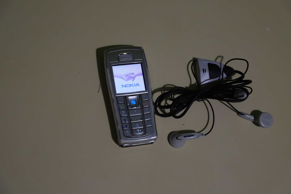мобільний телефон Nokia 6230i + гарнітура