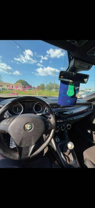 Alfa Romeo Giulietta Turismo 180 mil kms nacional