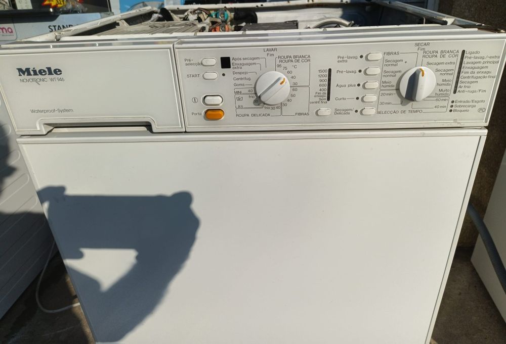 Máquina de lavar e secar roupa miele