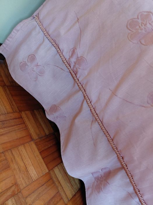 Colcha de cama rosa