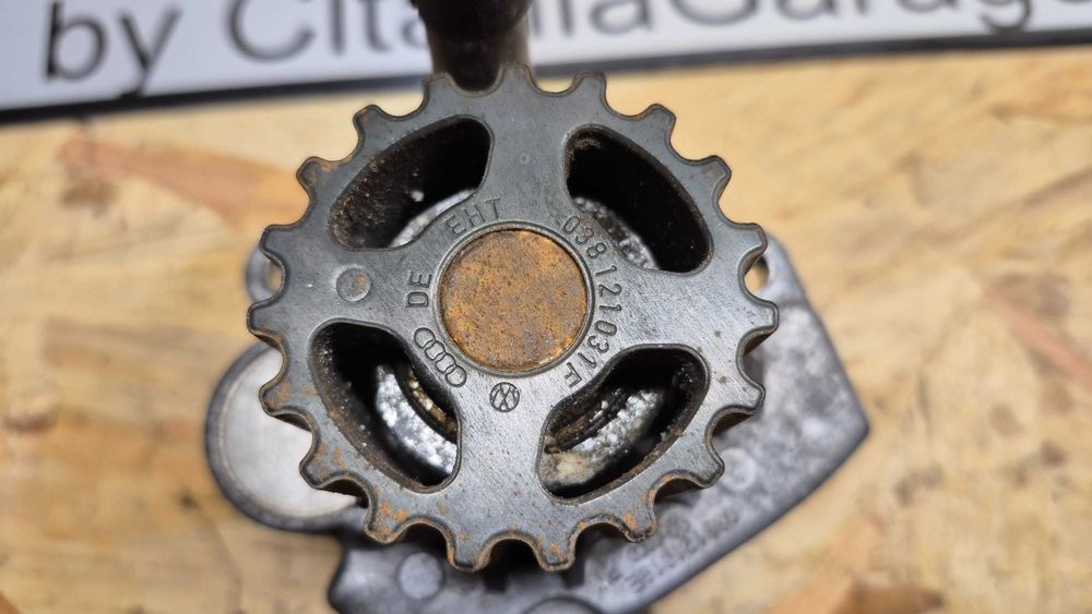 Bomba de água ORIGINAL AUDI/VW REF: 038,121019E  para 1.9TDI e 2.0TDI