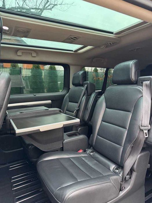 wynajem busa wypożyczalnia samochodów wynajmij bus vip wynajem rent