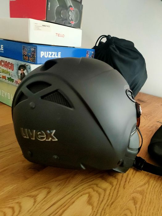 Kask narciarski Uvex hlmt 300 z szybką / visorem roz. 55-58 cm – Czarny Mat