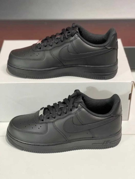 Nike_Air_Force 1 R.45