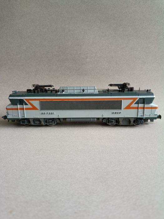 Locomotiva eléctrica Roco BB 7201 SNCF >>2600 CP H0 1/87