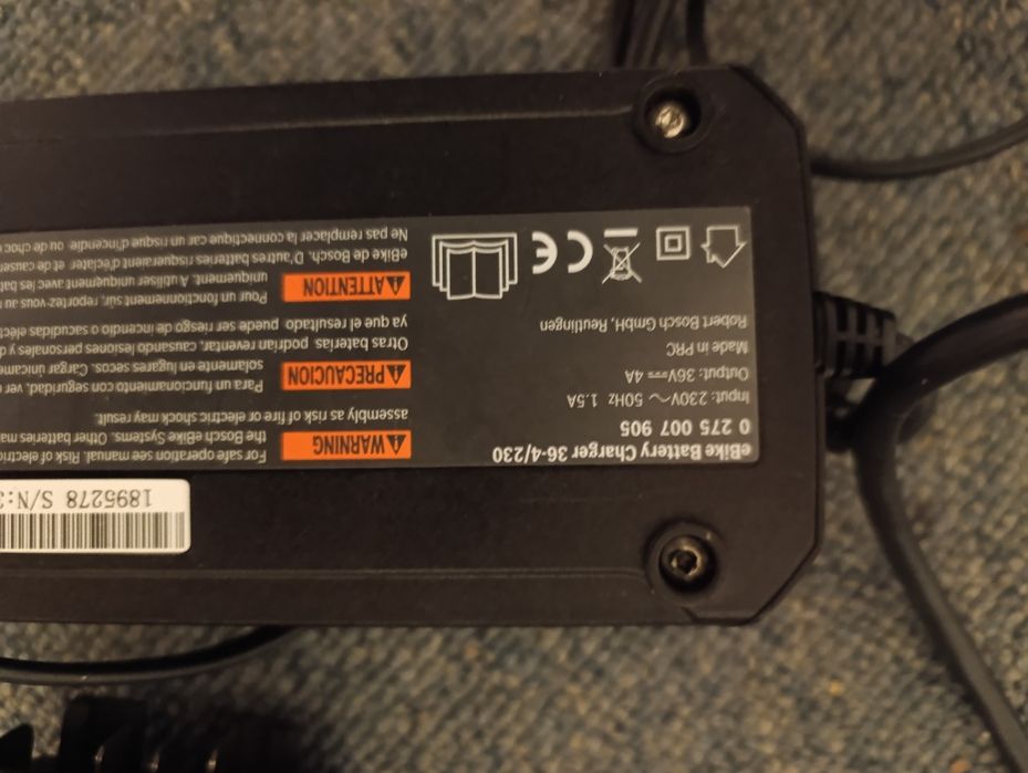 Bosch classic 4A ładowarka