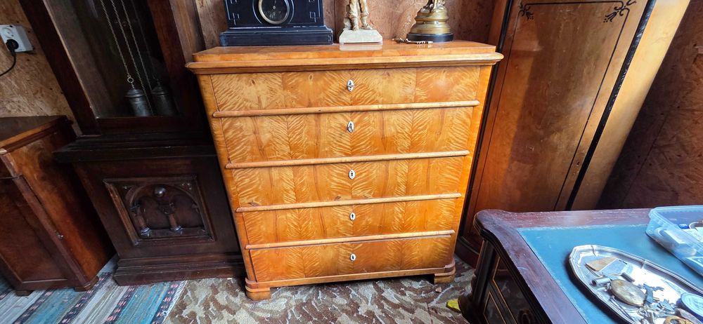 Stara komoda - antyk