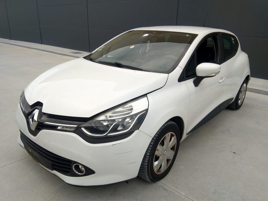 RENAULT CLIO IV - 2015 - Para Peças